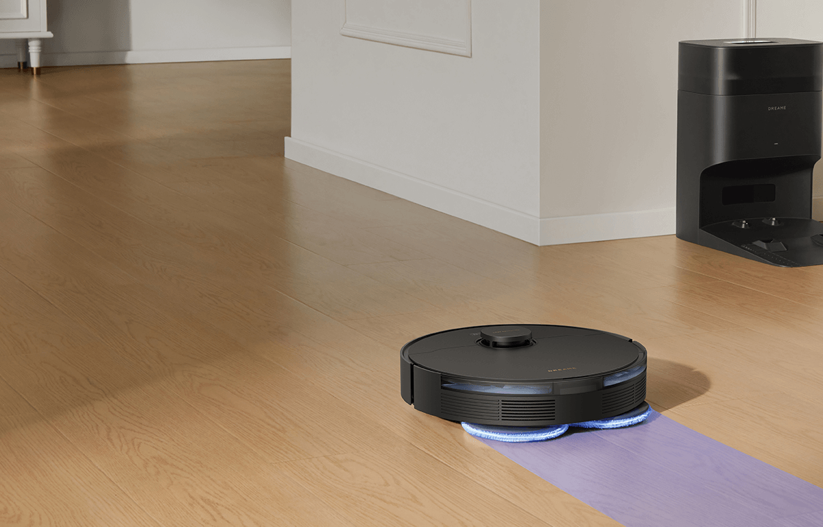 Robot vacuum fashion dark floors